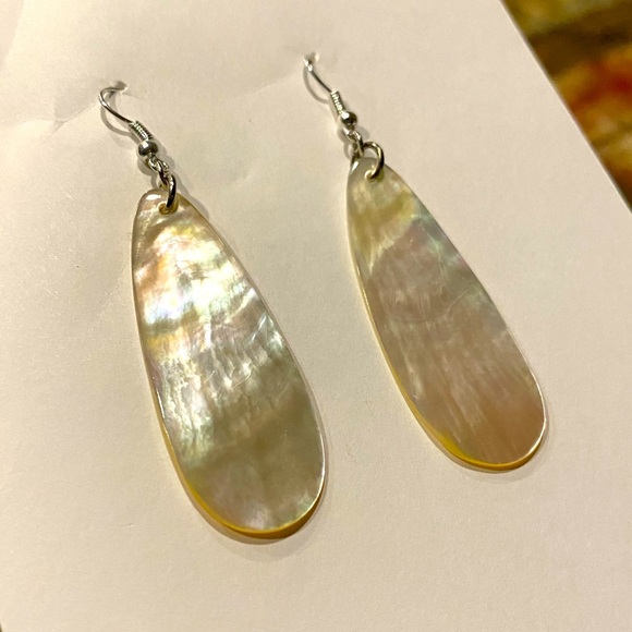 Long Dangling Mother of Pearl Earrings - Picture 6 of 7